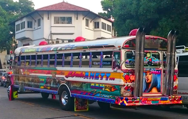 De bus in Panama City